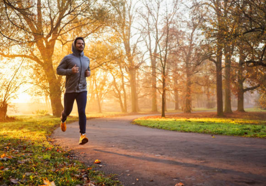 Running en automne : comment s’équiper quand les températures baissent ?